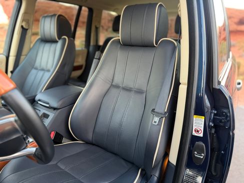 Used 2011 Land Rover Range Rover Supercharged AWD/4WD image 9