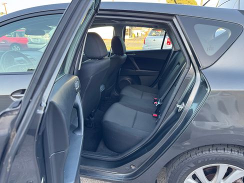 Used 2012 MAZDA MAZDA3 i Touring image 20