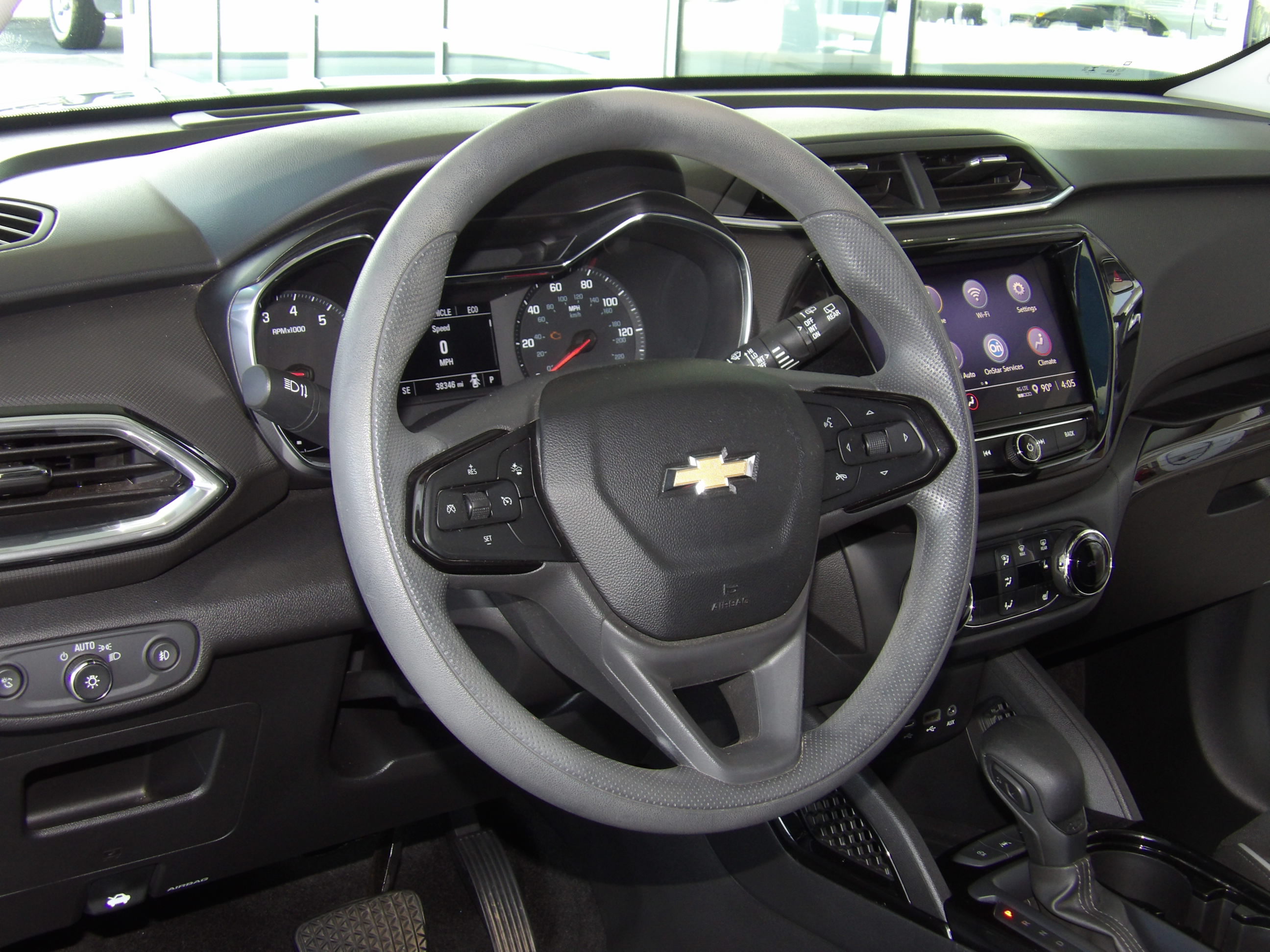 Used 2021 Chevrolet TrailBlazer FWD LT image 16