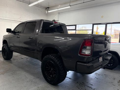Used 2021 RAM 1500 2WD Crew Cab Big Horn image 4