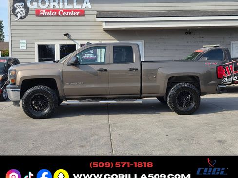 Used 2015 Chevrolet Silverado 1500 4x4 Double Cab image 4
