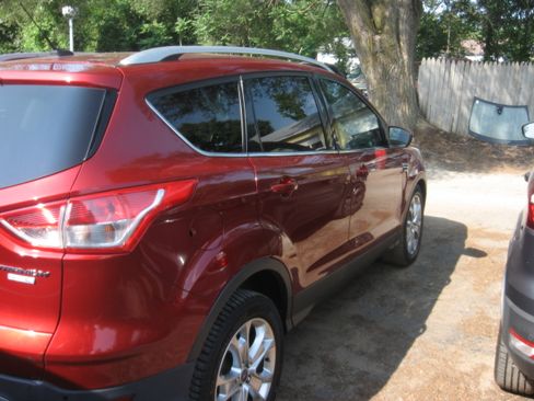 Used 2014 Ford Escape 4WD Titanium image 4