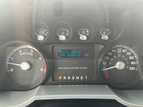 Used 2011 Ford F450 image 9