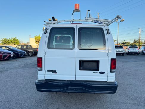 Used 2013 Ford E-150 and Econoline 150 image 6