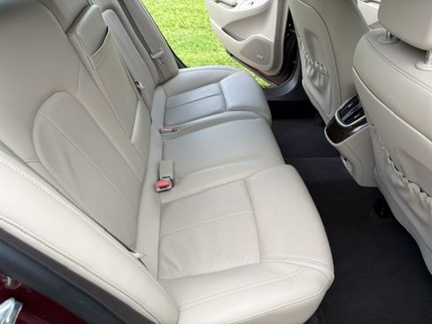 Used 2014 Buick LaCrosse Premium FWD image 15