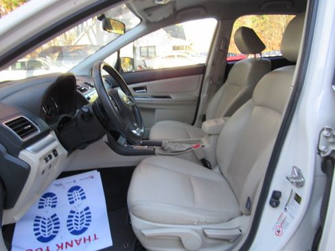 Used 2015 Subaru XV Crosstrek 2.0i Limited image 19