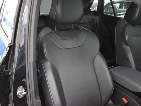 Used 2023 Volkswagen ID.4 2WD Pro S Plus image 37