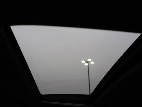 Used 2019 Honda Civic EX image 29