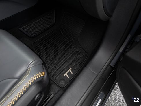 Used 2015 Audi TTS 2.0T Prestige image 57