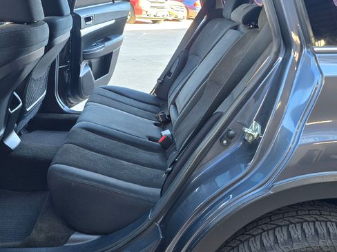 Used 2014 Subaru Outback 2.5i Premium image 28