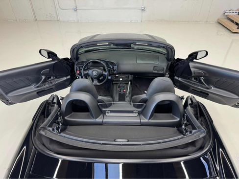 Used 2006 Honda S2000 image 7