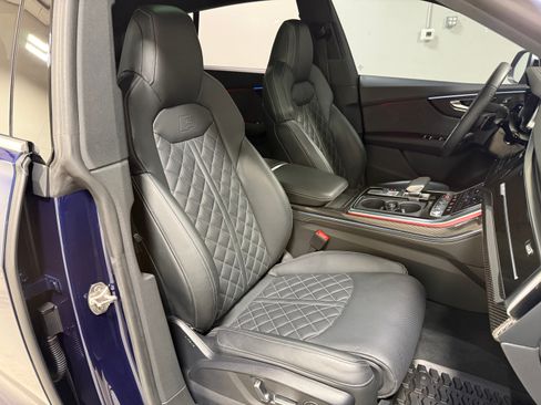 Used 2023 Audi SQ8 Prestige AWD/4WD image 21