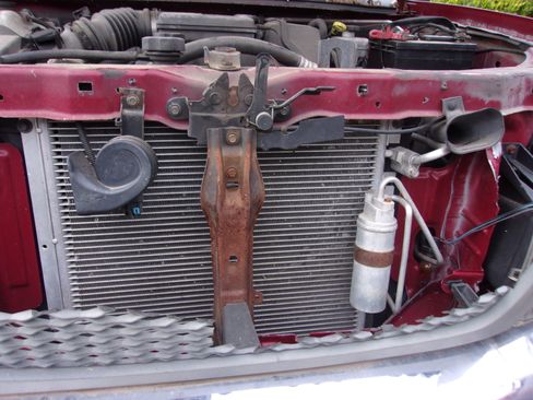 Used 2004 Chevrolet Colorado Z71 image 11