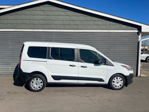 Used 2020 Ford Transit Connect XL image 10