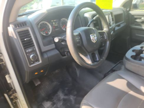 Used 2016 RAM 2500 ST RWD image 16