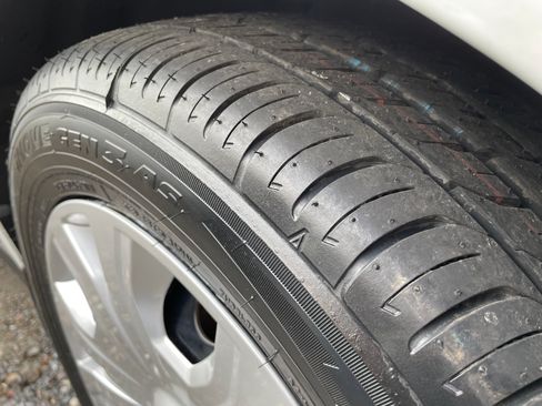 Used 2020 Ford Transit Connect XL image 21