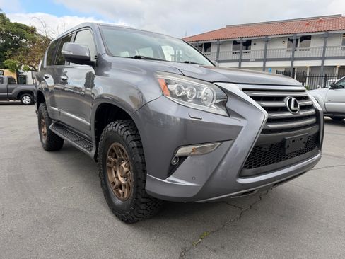 Used 2016 Lexus GX 460 image 13