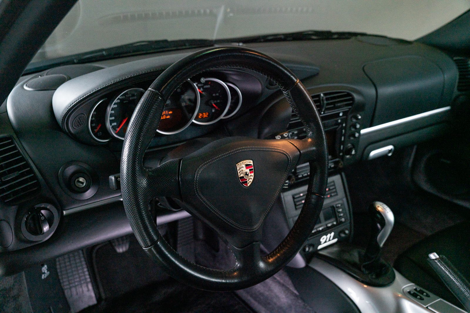 Used 2004 Porsche 911 40th Anniversary Coupe RWD image 58
