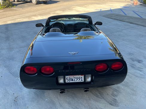 Used 2003 Chevrolet Corvette image 15