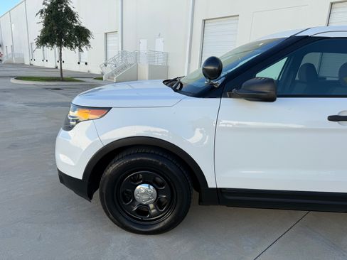 Used 2013 Ford Explorer image 24
