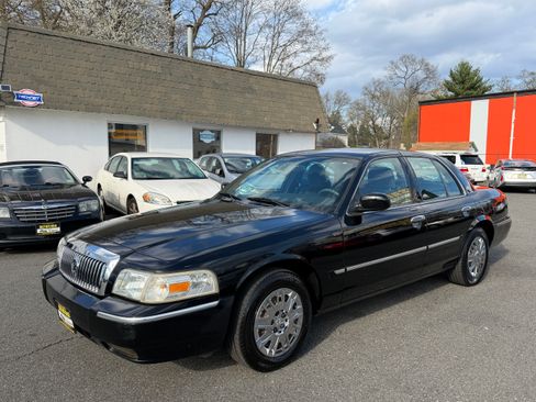Used 2008 Mercury Grand Marquis GS image 22
