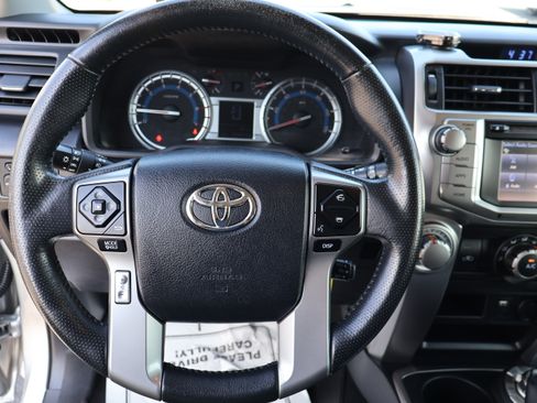 Used 2014 Toyota 4Runner SR5 image 24
