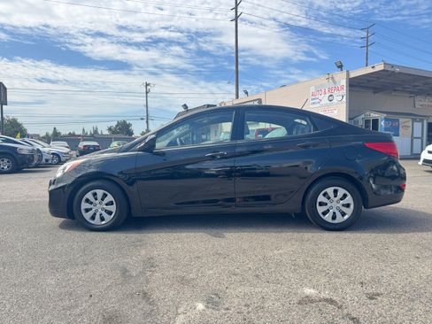 Used 2016 Hyundai Accent SE Sedan FWD image 4