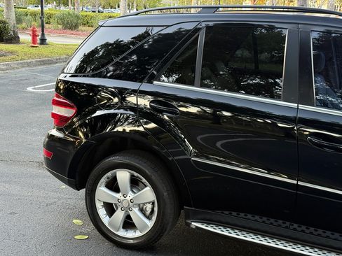 Used 2010 Mercedes-Benz ML 350 image 47