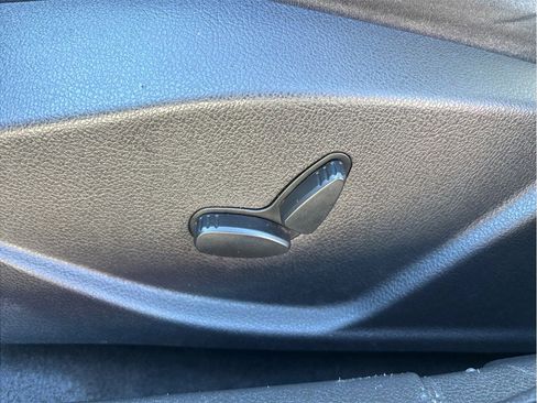 Used 2014 Ford Focus Titanium image 18