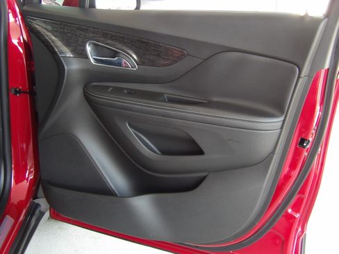 Used 2014 Buick Encore FWD Leather image 20