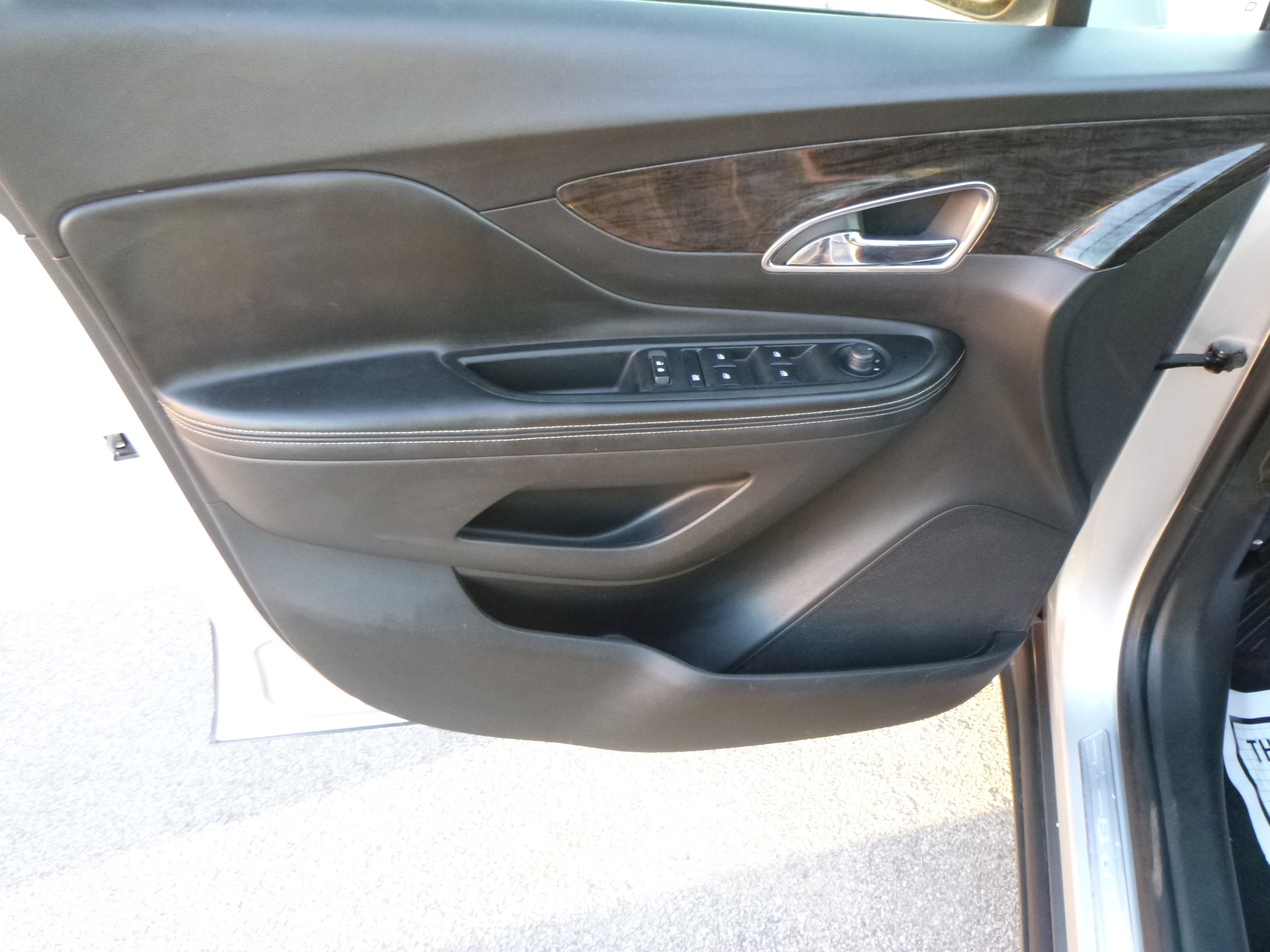 Used 2014 Buick Encore Convenience AWD/4WD image 11