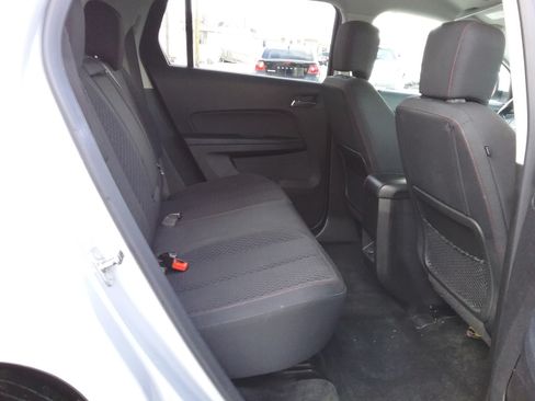 Used 2015 GMC Terrain SLE image 10