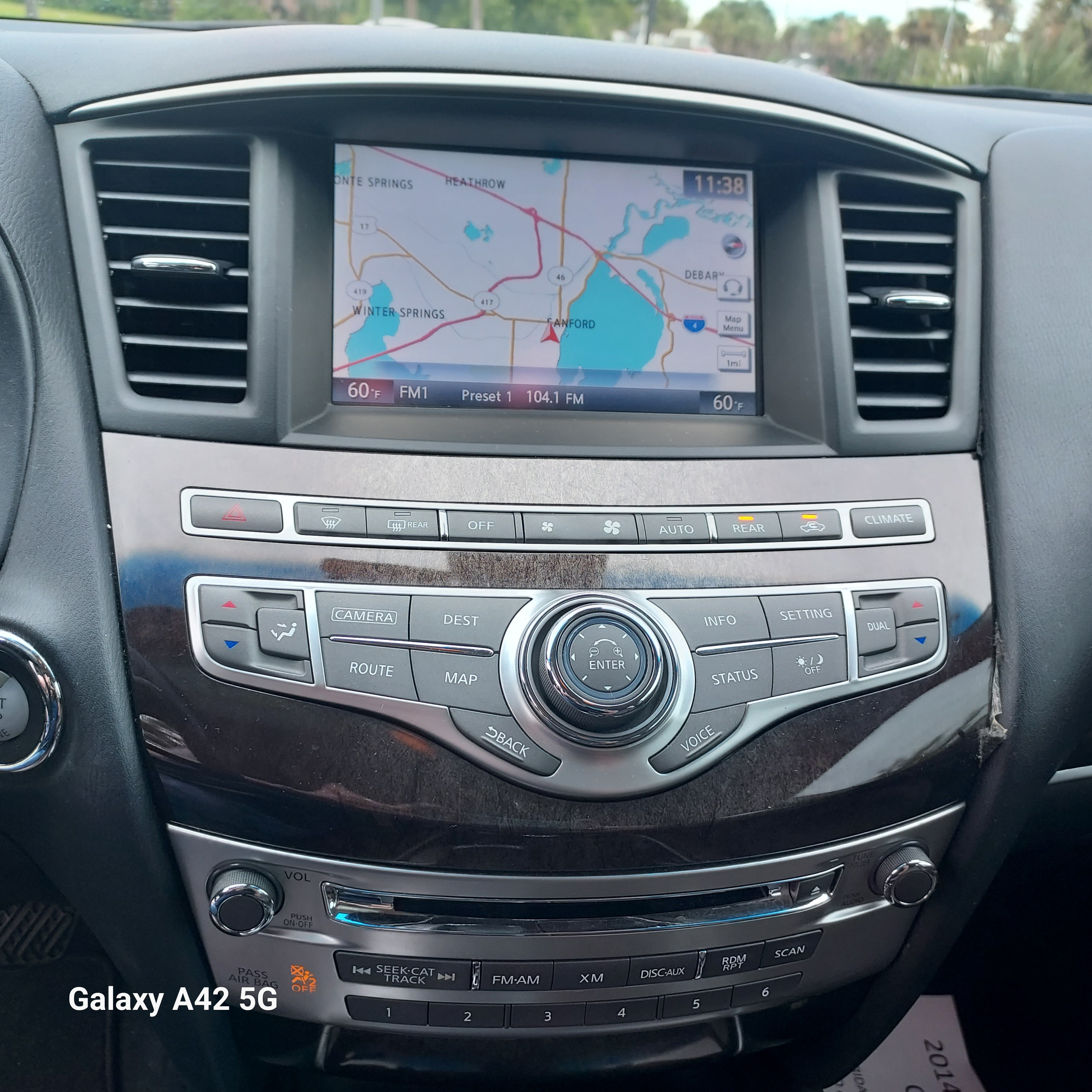 Used 2014 INFINITI QX60 FWD image 12