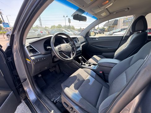 Used 2017 Hyundai Tucson FWD image 16