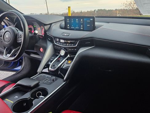 Used 2022 Acura TLX image 16