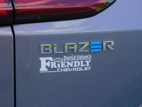 Used 2024 Chevrolet Blazer EV AWD LT w/ 2LT image 14