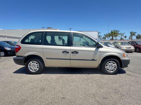 Used 2006 Dodge Caravan SE FWD image 10