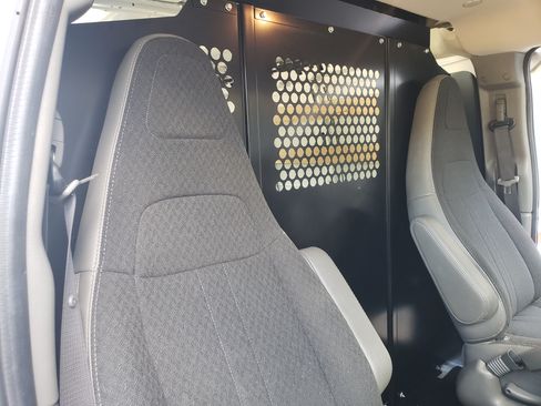 Used 2024 Chevrolet Express 2500 image 12
