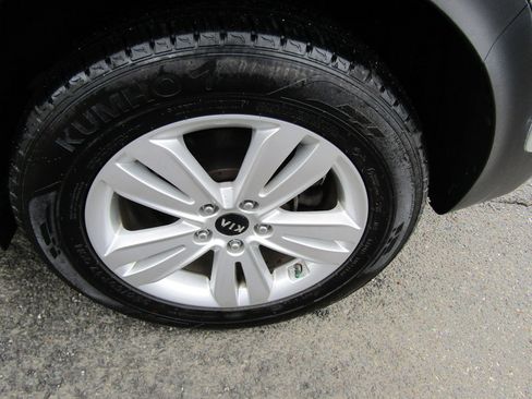 Used 2019 Kia Sportage AWD LX image 10