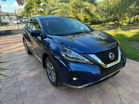 Used 2022 Nissan Murano SL image 3