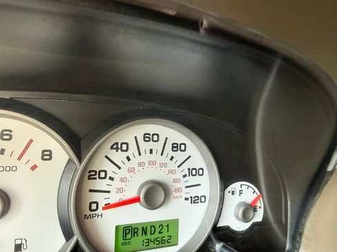 Used 2006 Ford Escape 4WD XLT image 10