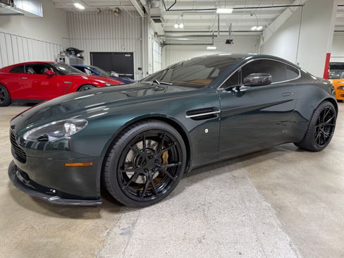 Used 2008 Aston Martin V8 Vantage Coupe RWD image 10