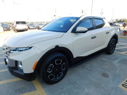 Used 2022 Hyundai Santa Cruz SEL image 4