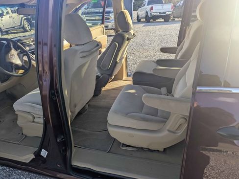 Used 2010 Honda Odyssey LX image 8