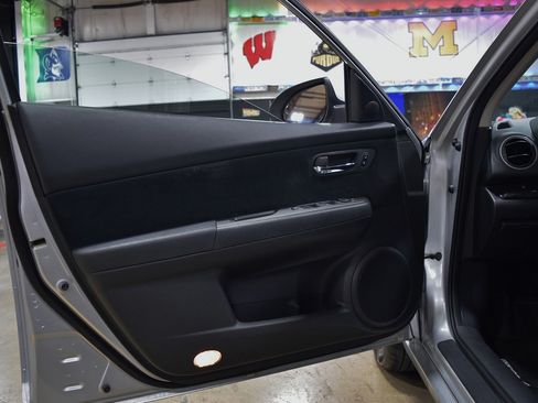 Used 2010 MAZDA MAZDA6 i Touring image 27