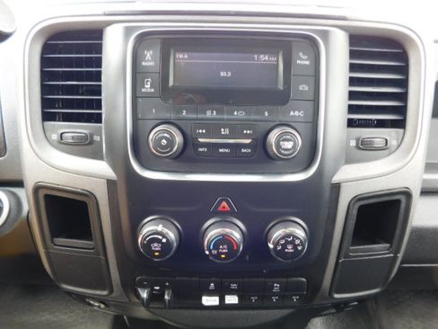 Used 2018 RAM 2500 Tradesman image 13