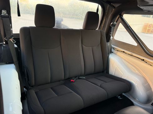 Used 2015 Jeep Wrangler Sport AWD/4WD image 18