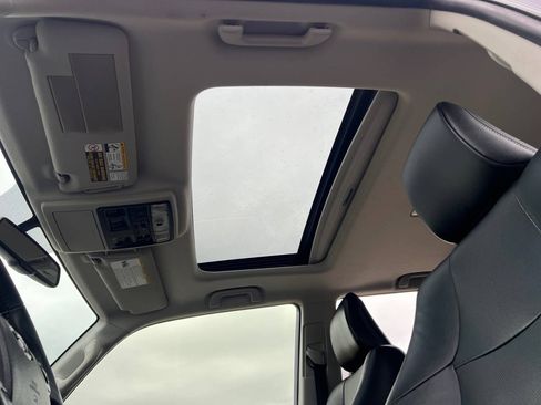 Used 2016 Toyota 4Runner Limited RWD image 23