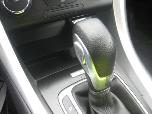 Used 2014 Ford Fusion SE image 12