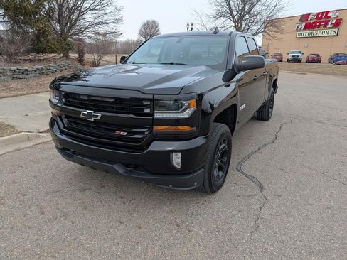 Used 2017 Chevrolet Silverado 1500 LT Z71 image 5
